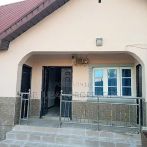 Furnished 3bdrm Bungalow in Blue Gate Oluyole for rent