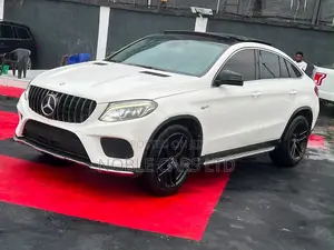 Mercedes-Benz GLE-Class AMG GLE 43 4MATIC 2017 White