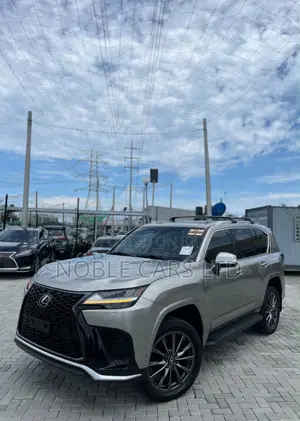 Lexus LX 600 2024 Gray