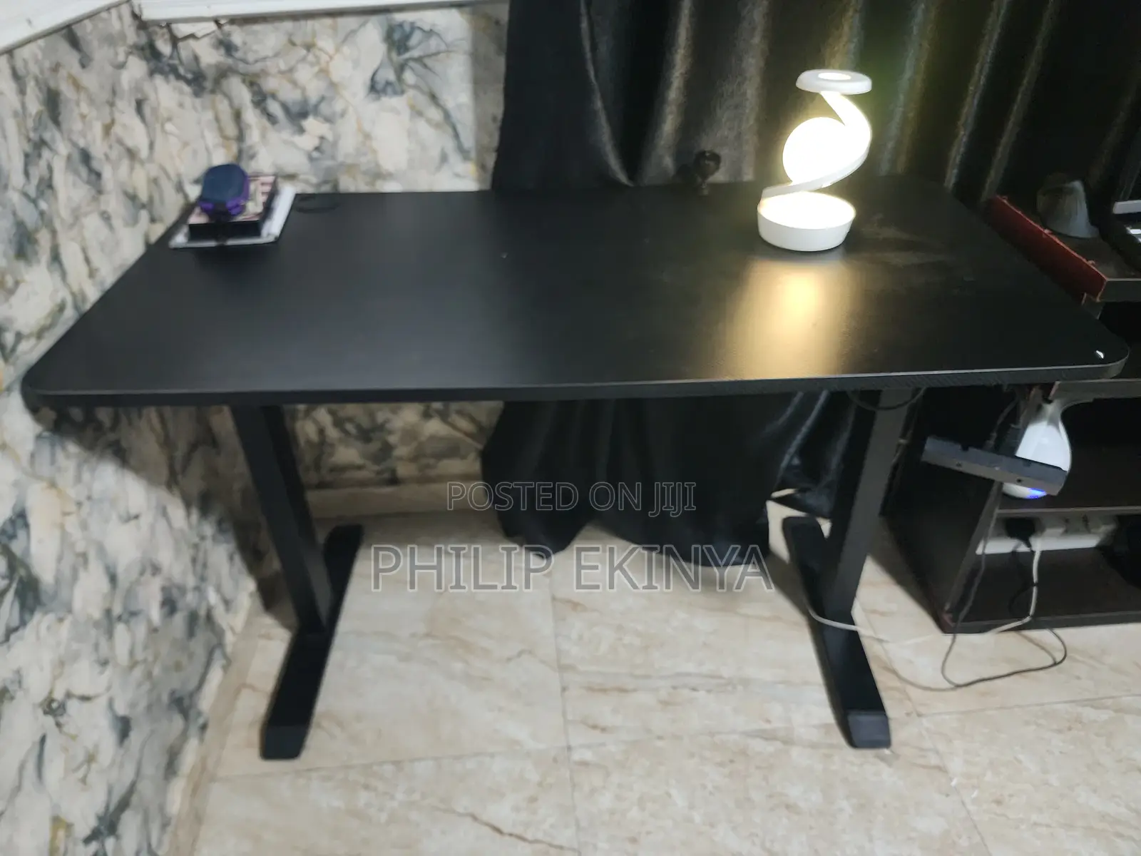 Gaming Chair and Adjustable Table