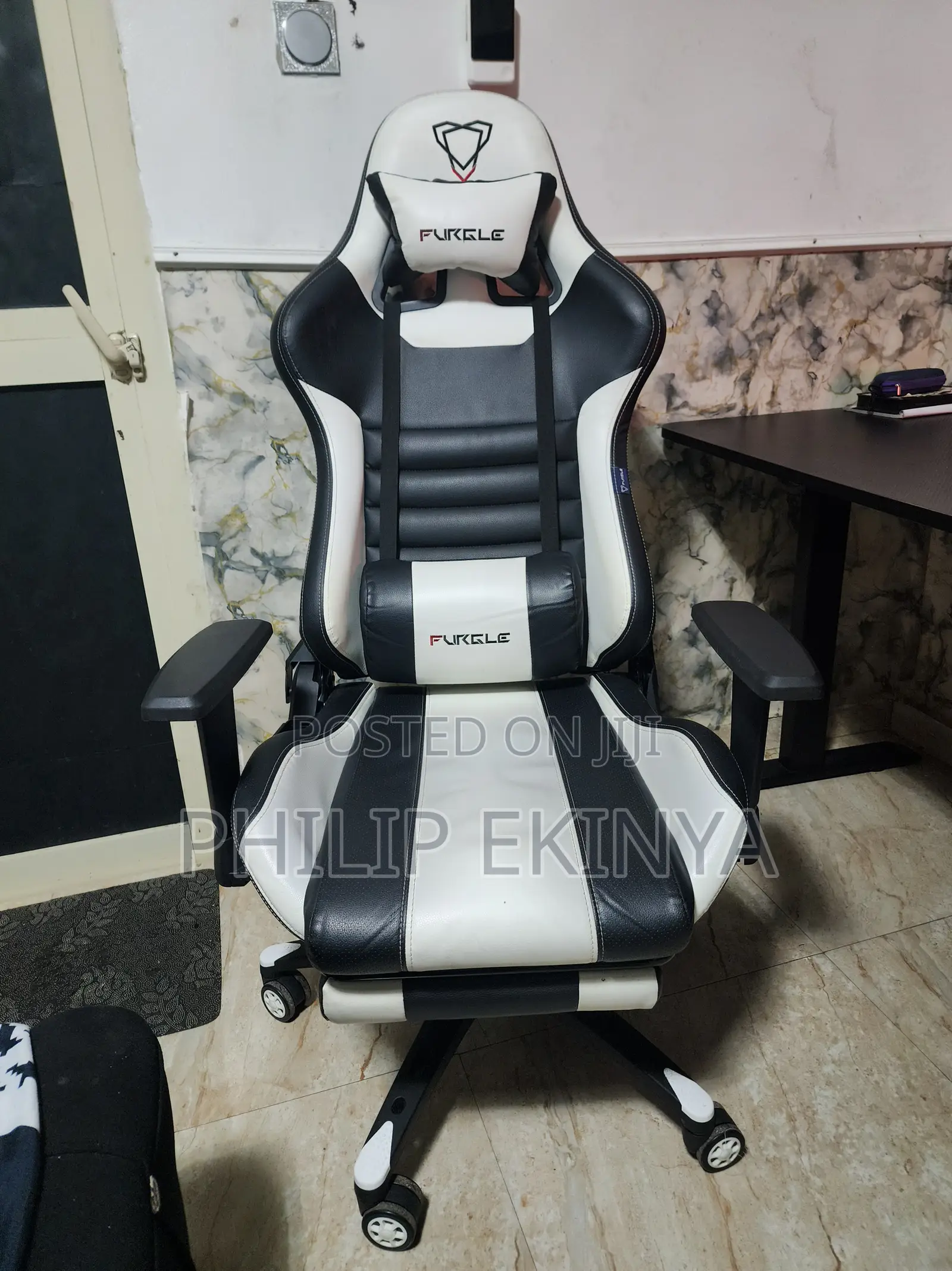 Gaming Chair and Adjustable Table