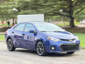 Toyota Corolla S Plus 4dr Sedan (1.8L 4cyl 6M) 2014 Blue