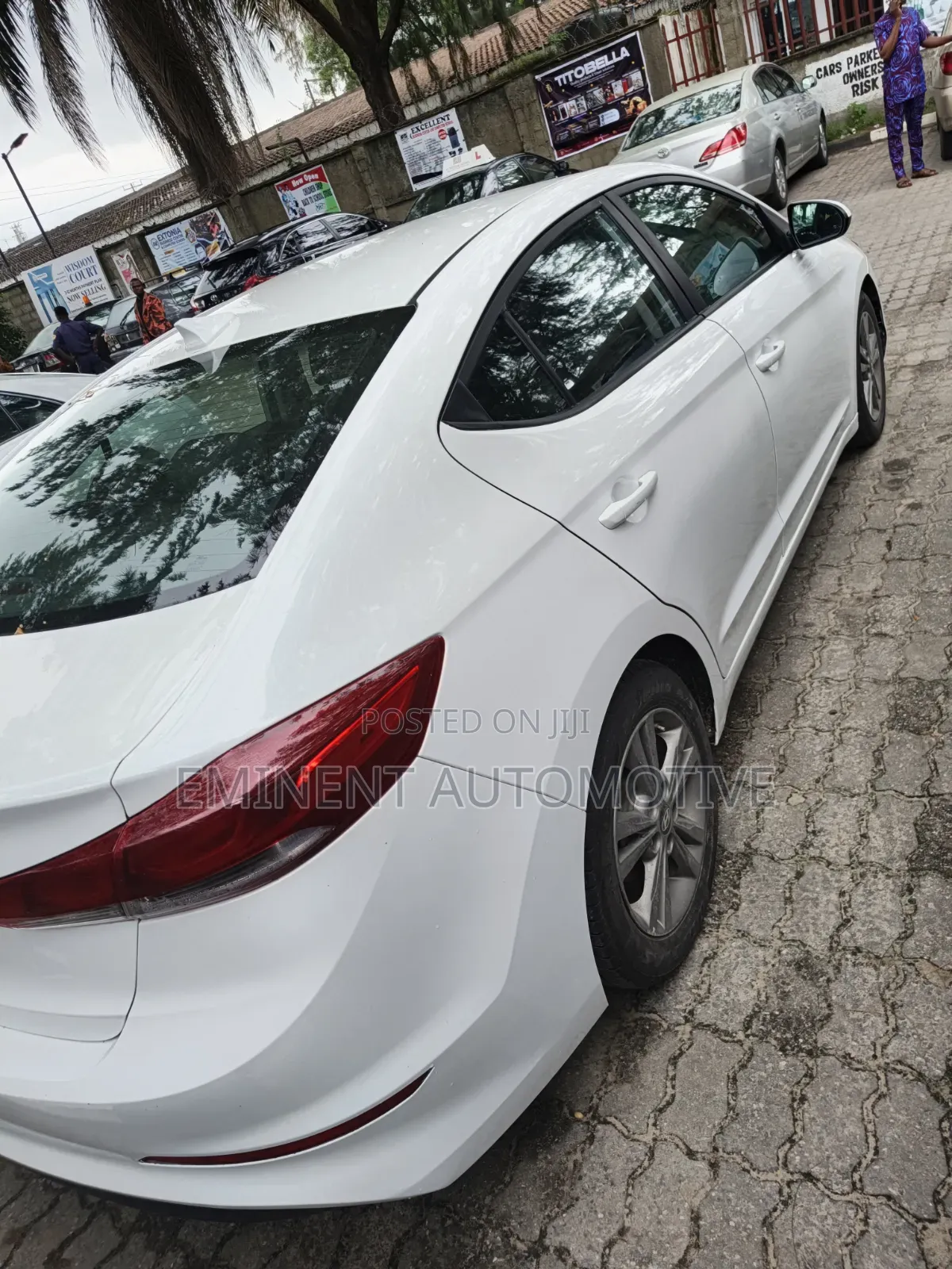 Hyundai Elantra 2018 White