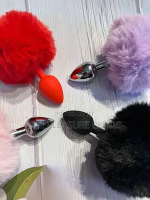 Butt Plug With Rabbit Fur