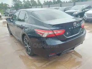 Toyota Camry 2018 Purple
