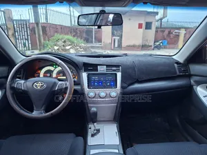 Toyota Camry SE V6 4dr Sedan (3.5L 6cyl 6AM) 2008 Red