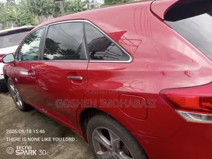 Toyota Venza V6 AWD 2010 Red