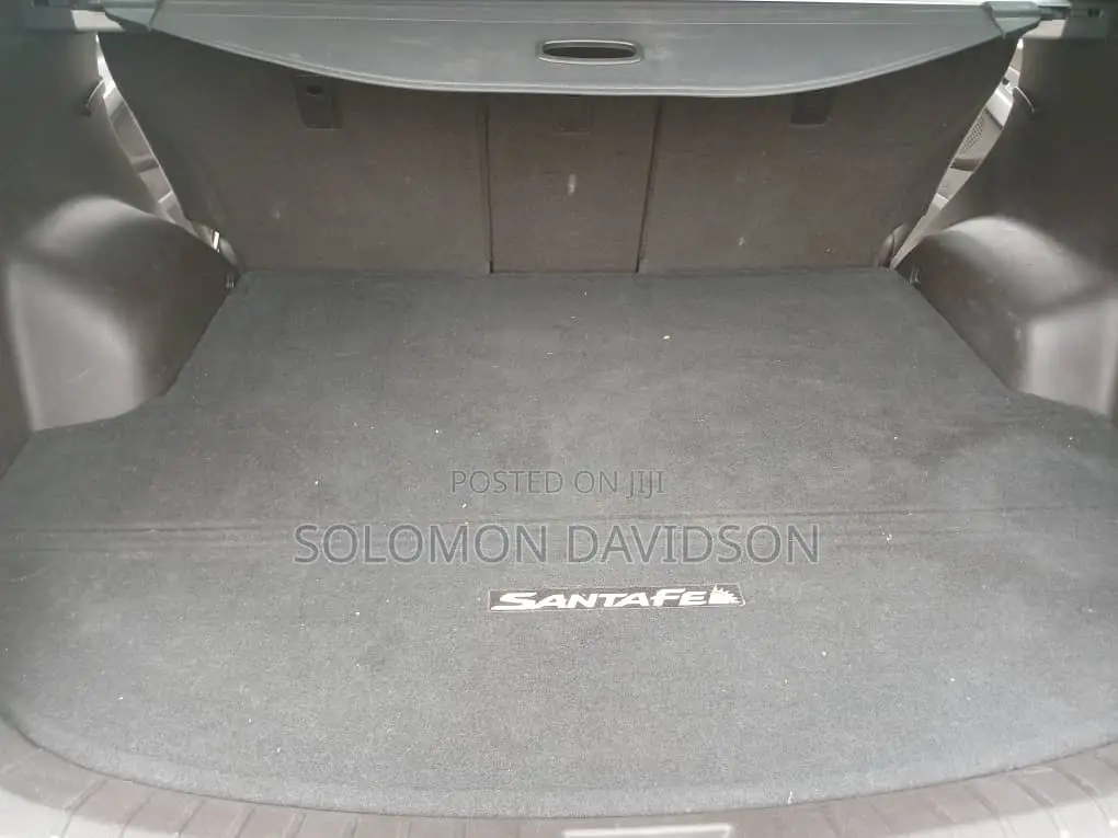 Hyundai Santa Fe 2014 White
