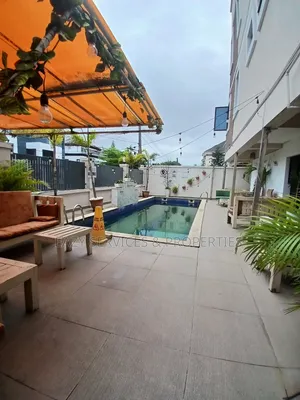 Furnished 2bdrm Block of Flats in Gated And Secured, Lekki Phase 1
