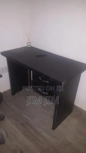 Office Chair and Table