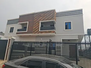 4bdrm Duplex in Palm Height, Lugbe District for rent