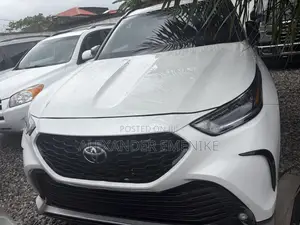 Toyota Highlander XSE 2022 White