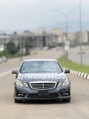 Mercedes-Benz E350 2011 Gray