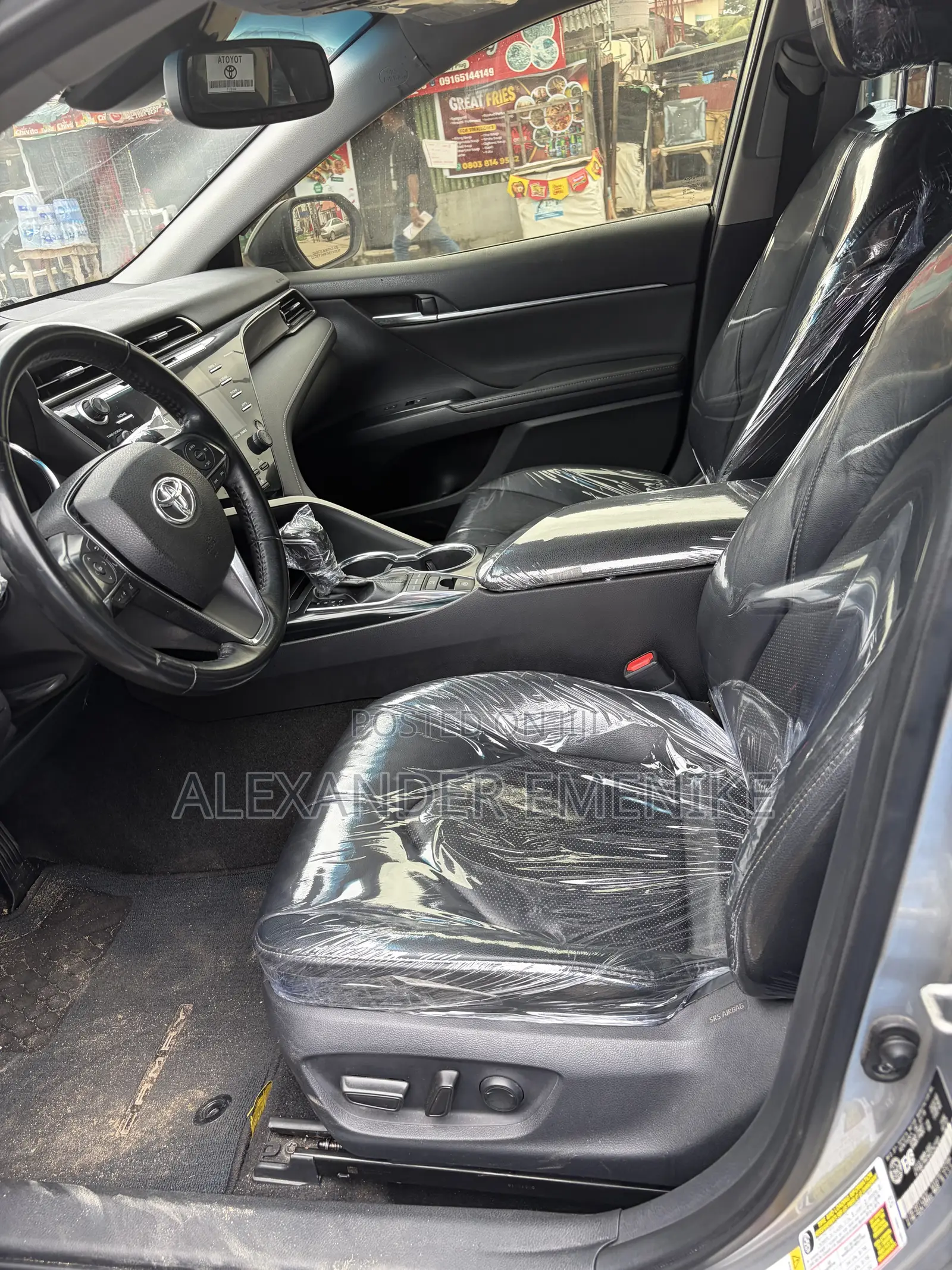 Toyota Camry 2019