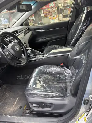 Toyota Camry 2019