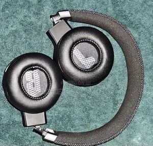 JBL Live 460nc