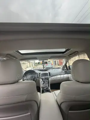 Toyota Venza XLE AWD 2013 Blue