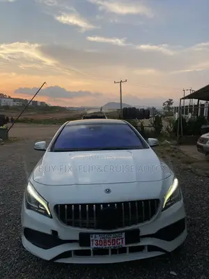 Mercedes-Benz CLA-Class 2018 White