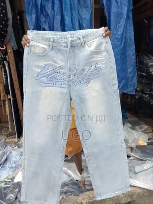 Baggie Jeans