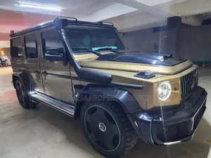 Mercedes-Benz G-Class 2025 Gold