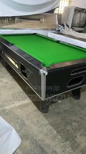 Standard Size Marble Coin Operated Snooker Table With Complete Accesso