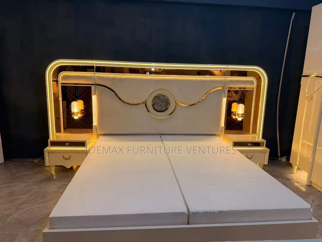 Turkey Luxurious Bed Set With Wardrobe and Dressing Mirror.