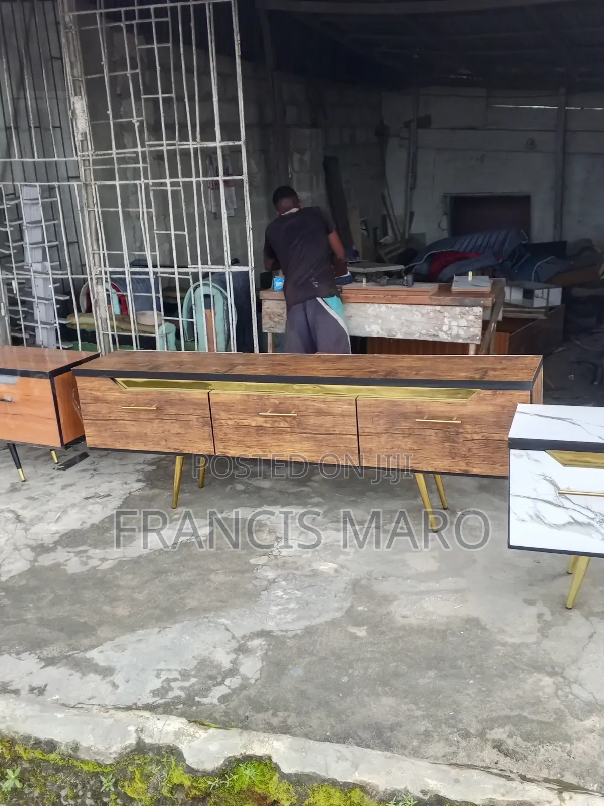 TV Console/ TV Stand