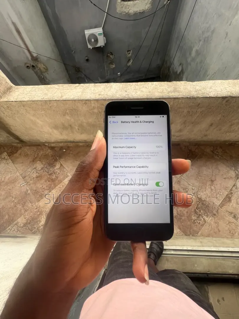 Apple iPhone 8 64 GB Black