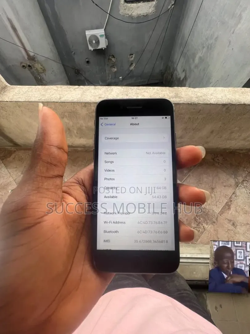 Apple iPhone 8 64 GB Black