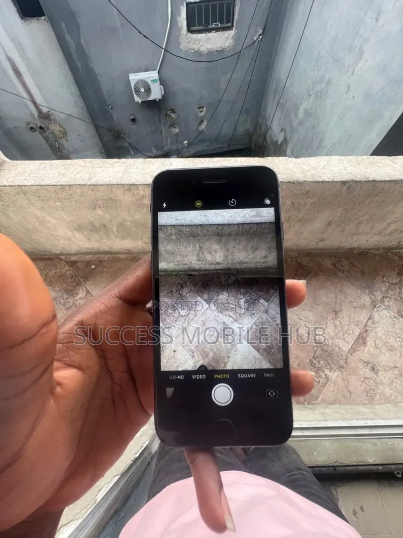 Apple iPhone 8 64 GB Black