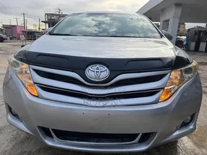 Toyota Venza 2015 Silver
