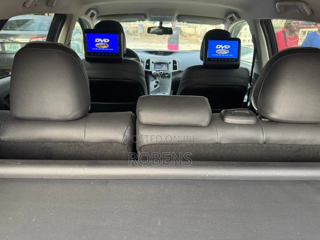 Toyota Venza 2015 Silver