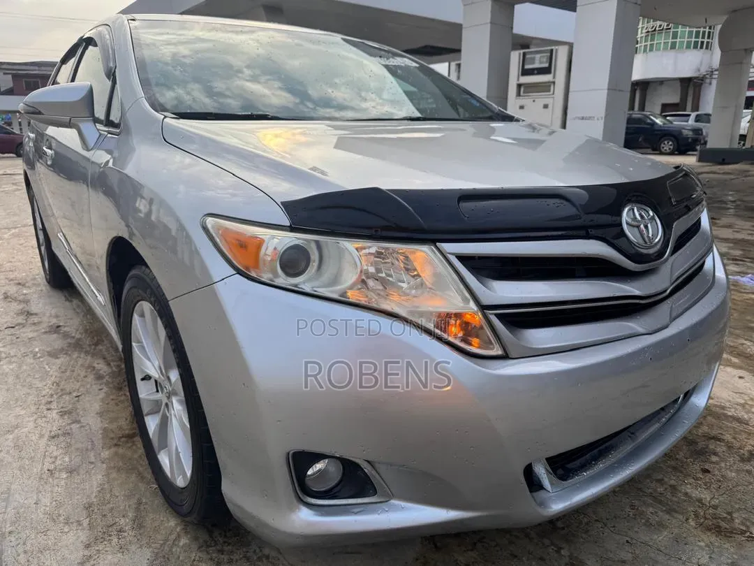 Toyota Venza 2015 Silver