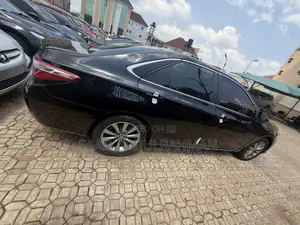 Toyota Camry XLE V6 4dr Sedan (3.6L 6cyl 6A) 2016 Black