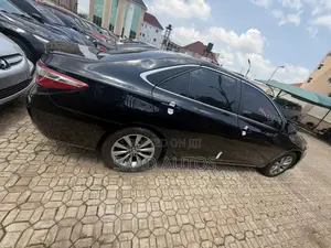 Toyota Camry XLE V6 4dr Sedan (3.6L 6cyl 6A) 2016 Black