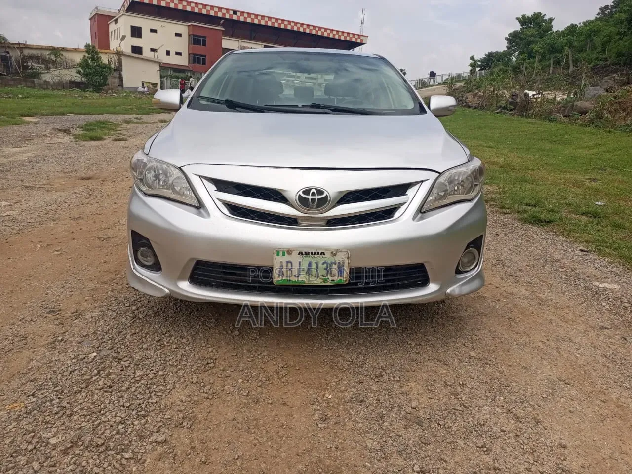 Toyota Corolla 2012 Silver