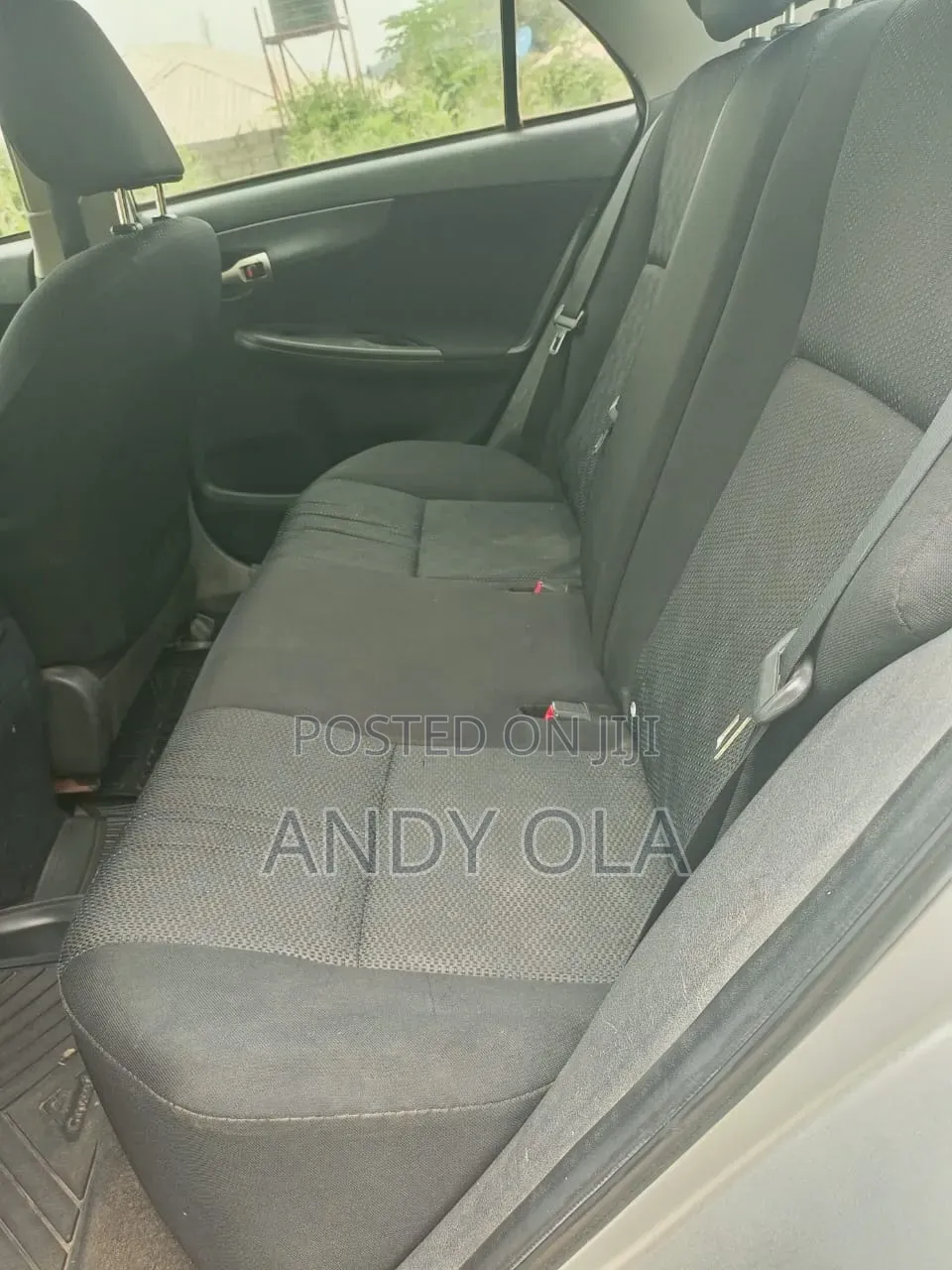 Toyota Corolla 2012 Silver