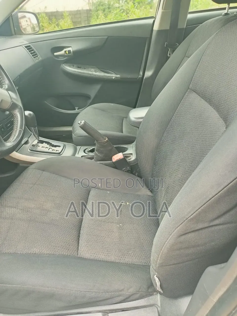 Toyota Corolla 2012 Silver