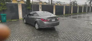 Hyundai Sonata Limited Sedan FWD (2.4L 4cyl 6A) 2012 Silver