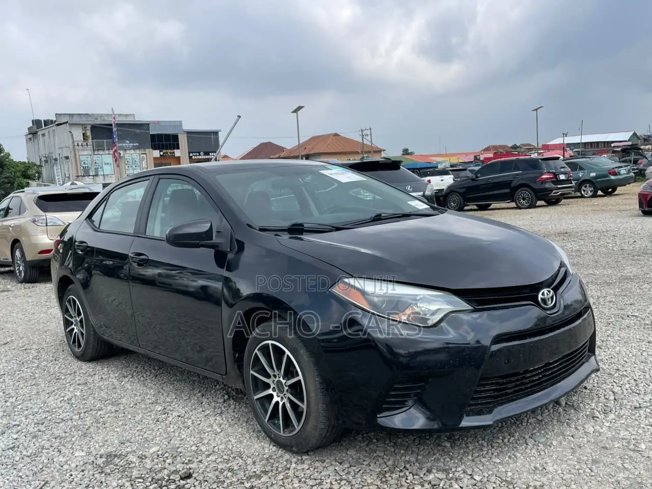 Toyota Corolla 2016 Black