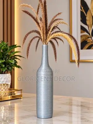 Elegant Decorative Flower Vase