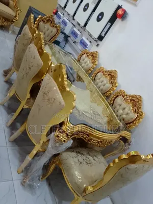 Set of Dining Table by 8 Seaters
