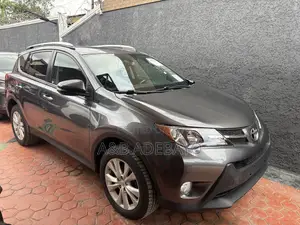 Toyota RAV4 2015 Gray