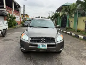 Toyota RAV4 2011 Gray