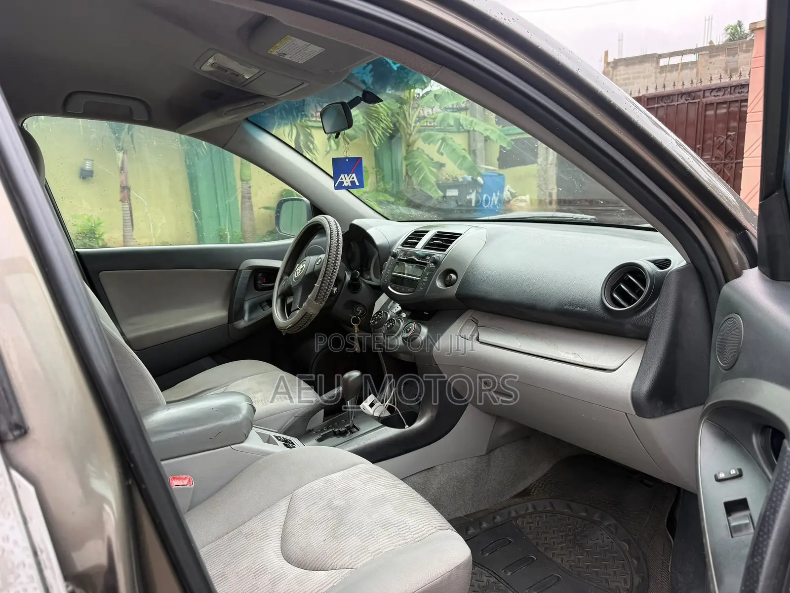 Toyota RAV4 2011 Gray