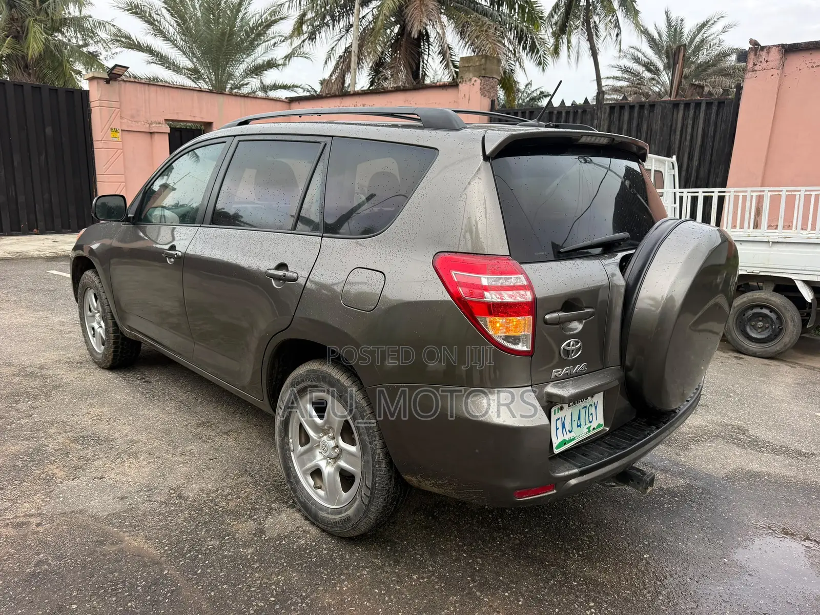 Toyota RAV4 2011 Gray