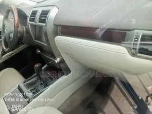 Lexus GX 460 2012 Black