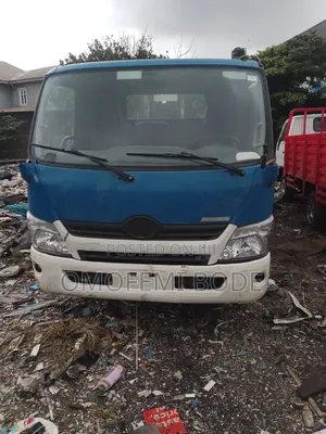 Toyota Dyna 400 Long Frame With Stainless Bucket Diesel Truck
