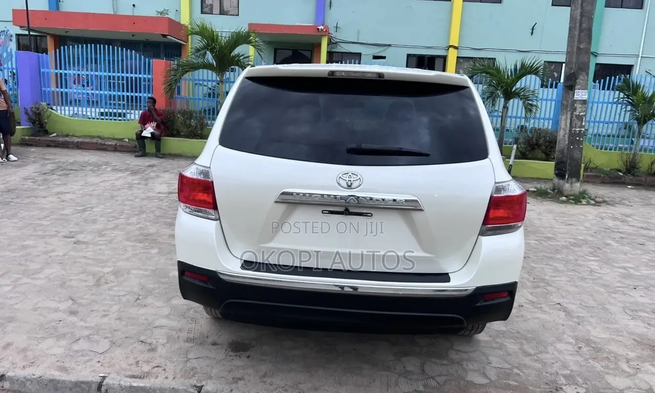 Toyota Highlander 2013 White