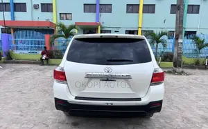 Toyota Highlander 2013 White